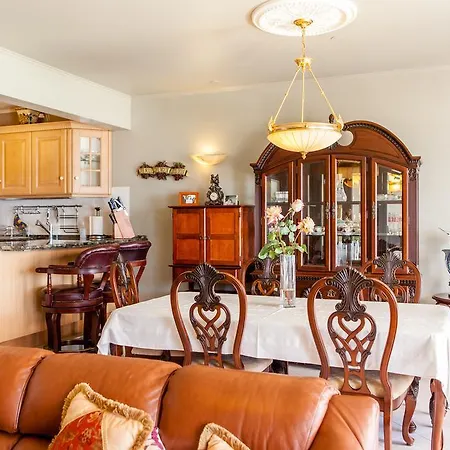 Apartment Cro Jet Set On The