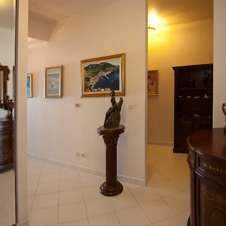 Apartment Cro Jet Set On The *